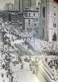 The atlantic march to the cathedral of Chicago for a thanksgiving and suffrage mass